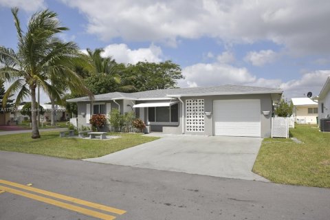 Casa en venta en Tamarac, Florida, 2 dormitorios, 146.88 m2 № 1711165 - foto 21