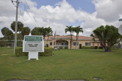 Casa en venta en Tamarac, Florida, 2 dormitorios, 146.88 m2 № 1711165 - foto 18
