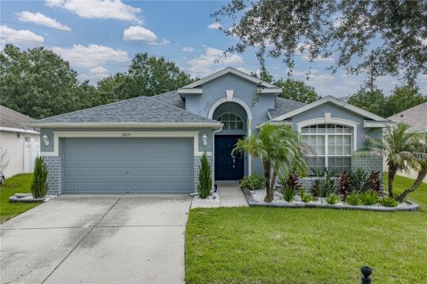 Villa ou maison à Wesley Chapel, Floride 4 chambres, 188.96 m2 № 2317337