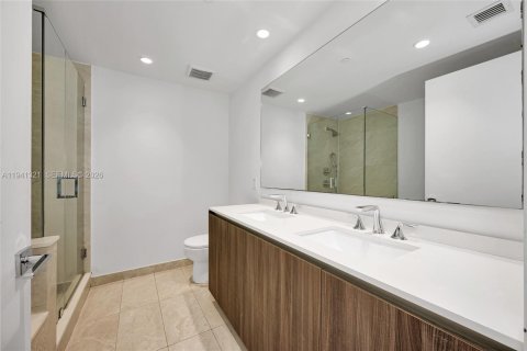 Condominio en venta en Miami, Florida, 2 dormitorios, 111.95 m2 № 2000756 - foto 14