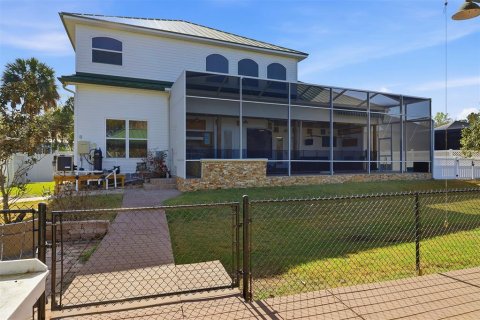 Casa en venta en Crystal River, Florida, 4 dormitorios, 291.06 m2 № 2143725 - foto 25