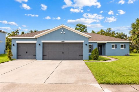Villa ou maison à Kissimmee, Floride 3 chambres, 176.05 m2 № 2398496