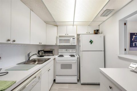 Copropriété à vendre à Deerfield Beach, Floride: 1 chambre, 65.03 m2 № 2026612 - photo 8
