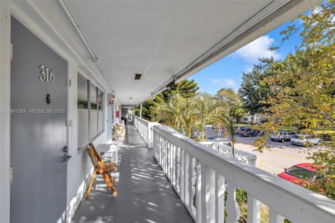 Copropriété à vendre à Deerfield Beach, Floride: 1 chambre, 65.03 m2 № 2026612 - photo 26