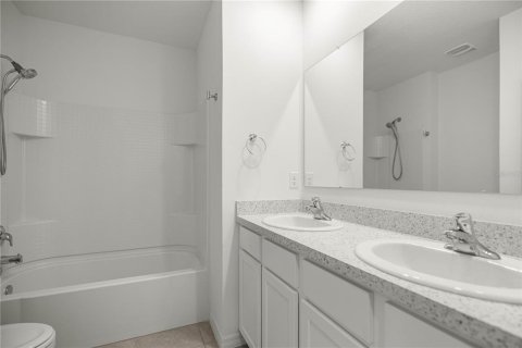 House in Ocala, Florida 4 bedrooms, 215.44 sq.m. № 1877405 - photo 8