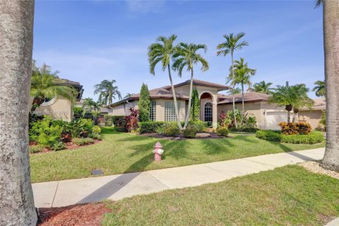 Casa en venta en Weston, Florida, 4 dormitorios, 270.35 m2 № 1949459 - foto 2