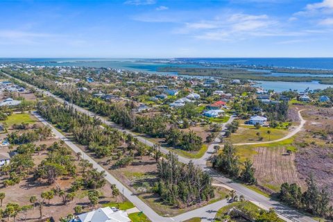 Terreno en venta en Placida, Florida № 1901746 - foto 9