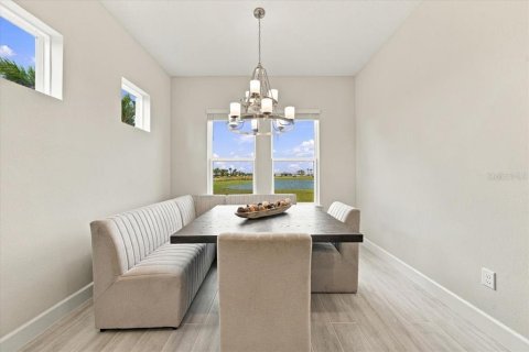 Villa ou maison à vendre à Palmetto, Floride: 2 chambres, 171.22 m2 № 2407080 - photo 21