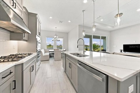 Villa ou maison à vendre à Palmetto, Floride: 2 chambres, 171.22 m2 № 2407080 - photo 16