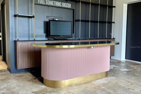 Propiedad comercial en alquiler en Tampa, Florida, 3763.84 m2 № 1631886 - foto 23