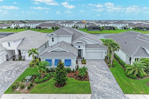 Casa en Lakewood Ranch, Florida 4 dormitorios, 342.72 m2 № 2100366