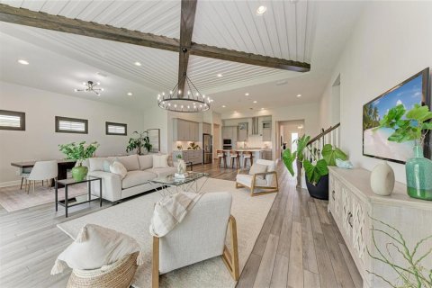 Casa en venta en Lakewood Ranch, Florida, 4 dormitorios, 342.72 m2 № 2100366 - foto 9
