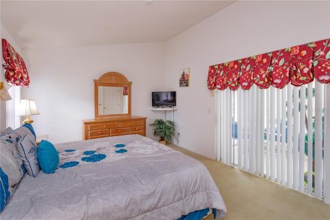 Villa ou maison à vendre à Kissimmee, Floride: 4 chambres, 161.65 m2 № 2299820 - photo 7
