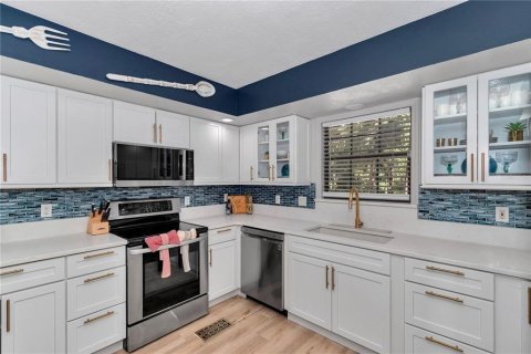 Villa ou maison à vendre à Ocala, Floride: 4 chambres, 365.48 m2 № 2358220 - photo 19