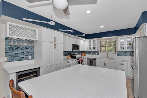 Villa ou maison à vendre à Ocala, Floride: 4 chambres, 365.48 m2 № 2358220 - photo 17