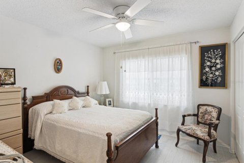 Condominio en venta en Holiday, Florida, 2 dormitorios, 143.26 m2 № 1767575 - foto 3