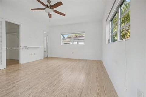 Copropriété à vendre à Coral Gables, Floride: 2 chambres, 133.87 m2 № 1976916 - photo 17