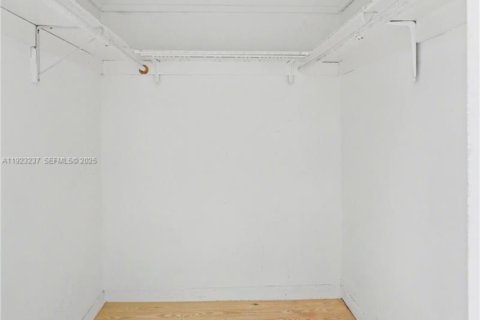 Copropriété à vendre à Coral Gables, Floride: 2 chambres, 133.87 m2 № 1976916 - photo 19