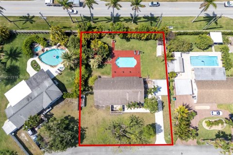 Casa en venta en Cutler Bay, Florida, 3 dormitorios, 169.64 m2 № 2074780 - foto 28