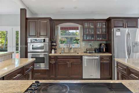 Casa en venta en Cutler Bay, Florida, 3 dormitorios, 169.64 m2 № 2074780 - foto 21