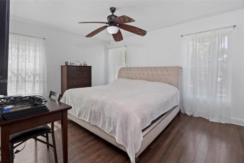 Casa en venta en Cutler Bay, Florida, 3 dormitorios, 169.64 m2 № 2074780 - foto 13