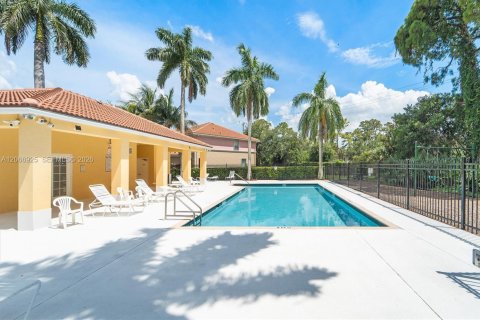 Touwnhouse à vendre à Greenacres, Floride: 2 chambres, 140 m2 № 2297304 - photo 18