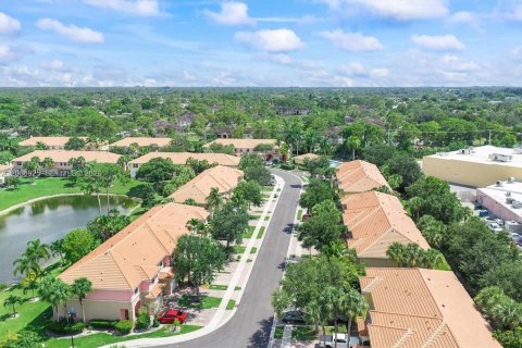 Touwnhouse à vendre à Greenacres, Floride: 2 chambres, 140 m2 № 2297304 - photo 25