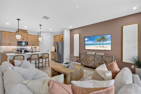 Casa en venta en Dade City, Florida, 3 dormitorios, 186.27 m2 № 2318870 - foto 14
