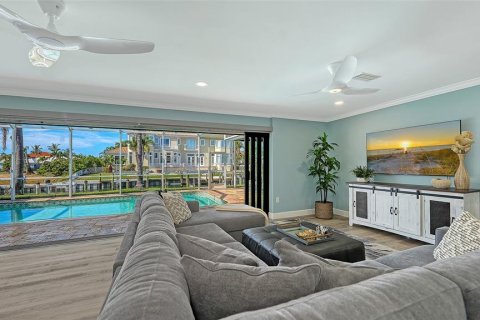 House in Longboat Key, Florida 4 bedrooms, 236.9 sq.m. № 2094604 - photo 5