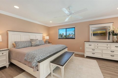 House in Longboat Key, Florida 4 bedrooms, 236.9 sq.m. № 2094604 - photo 23