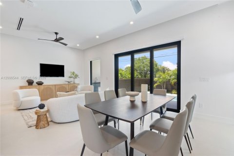 Touwnhouse à vendre à Fort Lauderdale, Floride: 3 chambres № 2071034 - photo 16