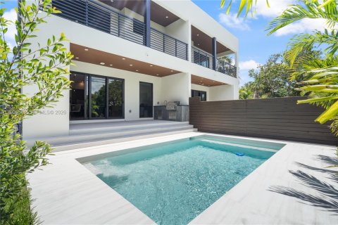 Touwnhouse à Fort Lauderdale, Floride 3 chambres № 2071034