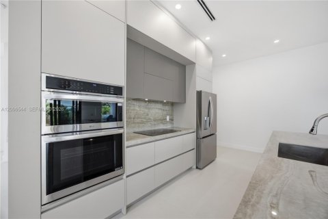 Touwnhouse à vendre à Fort Lauderdale, Floride: 3 chambres № 2071034 - photo 13