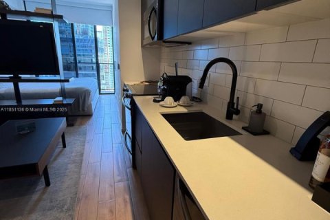 Снять в аренду кондоминиум в Майами, Флорида 31.68м2, № 1961882 - фото 6