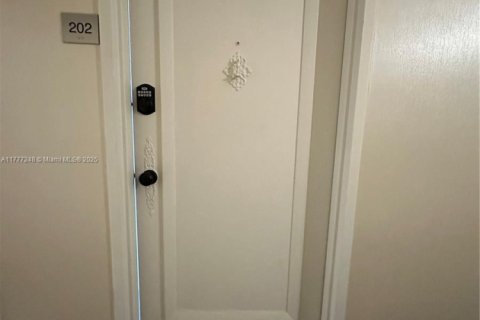 Купить кондоминиум в Авентура, Флорида 2 спальни, 116.22м2, № 1991833 - фото 4