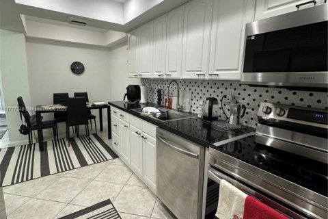 Купить кондоминиум в Авентура, Флорида 2 спальни, 116.22м2, № 1991833 - фото 8