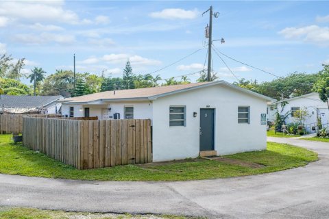 Снять в аренду виллу или дом в Эль Портал, Флорида 1 спальня, 60.39м2, № 2004900 - фото 22