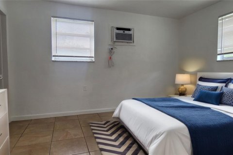 Снять в аренду виллу или дом в Эль Портал, Флорида 1 спальня, 60.39м2, № 2004900 - фото 13