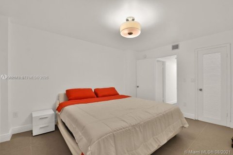 Copropriété à louer à Aventura, Floride: 2 chambres, 145.39 m2 № 2066387 - photo 30