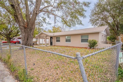 House in Orlando, Florida 3 bedrooms, 97.45 sq.m. № 1565803 - photo 3
