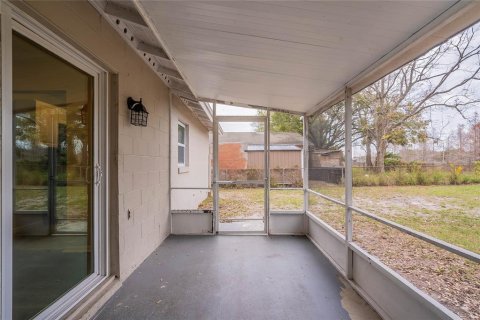 House in Orlando, Florida 3 bedrooms, 97.45 sq.m. № 1565803 - photo 19