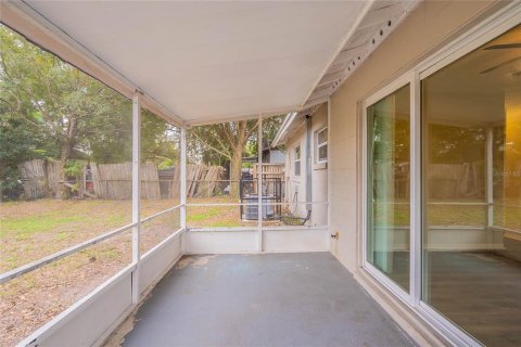 House in Orlando, Florida 3 bedrooms, 97.45 sq.m. № 1565803 - photo 20