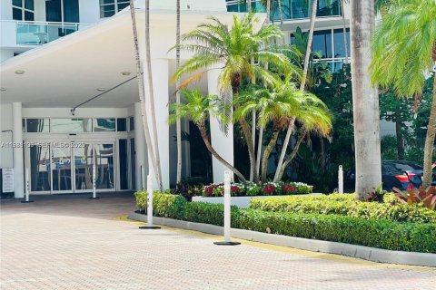 Copropriété à vendre à Hollywood, Floride: 1 chambre, 82.03 m2 № 2049017 - photo 20