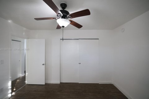 Снять в аренду квартиру в Хайалиа, Флорида 1 спальня, 41.81м2, № 1992331 - фото 7