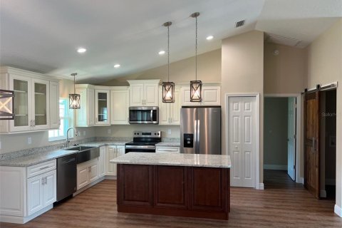 House in Ocala, Florida 4 bedrooms, 151.15 sq.m. № 1369842 - photo 5