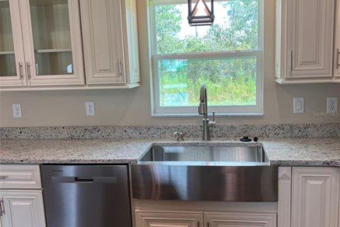 House in Ocala, Florida 4 bedrooms, 151.15 sq.m. № 1369842 - photo 7