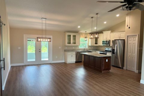 House in Ocala, Florida 4 bedrooms, 151.15 sq.m. № 1369842 - photo 10