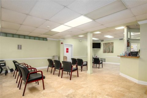 Propiedad comercial en venta en Clermont, Florida, 839.37 m2 № 1541569 - foto 18