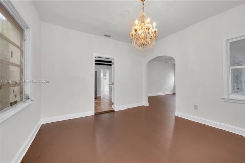 Купить виллу или дом в Корал-Гейблс, Флорида 3 спальни, 176.89м2, № 1956063 - фото 14