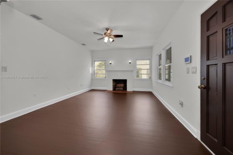 Купить виллу или дом в Корал-Гейблс, Флорида 3 спальни, 176.89м2, № 1956063 - фото 9